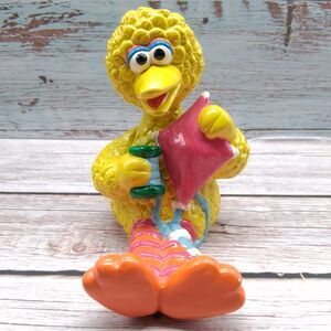 Vintage 1994 Sesame Street Big Bird Ceramic Figure Flying Kite Enesco Jim Henson